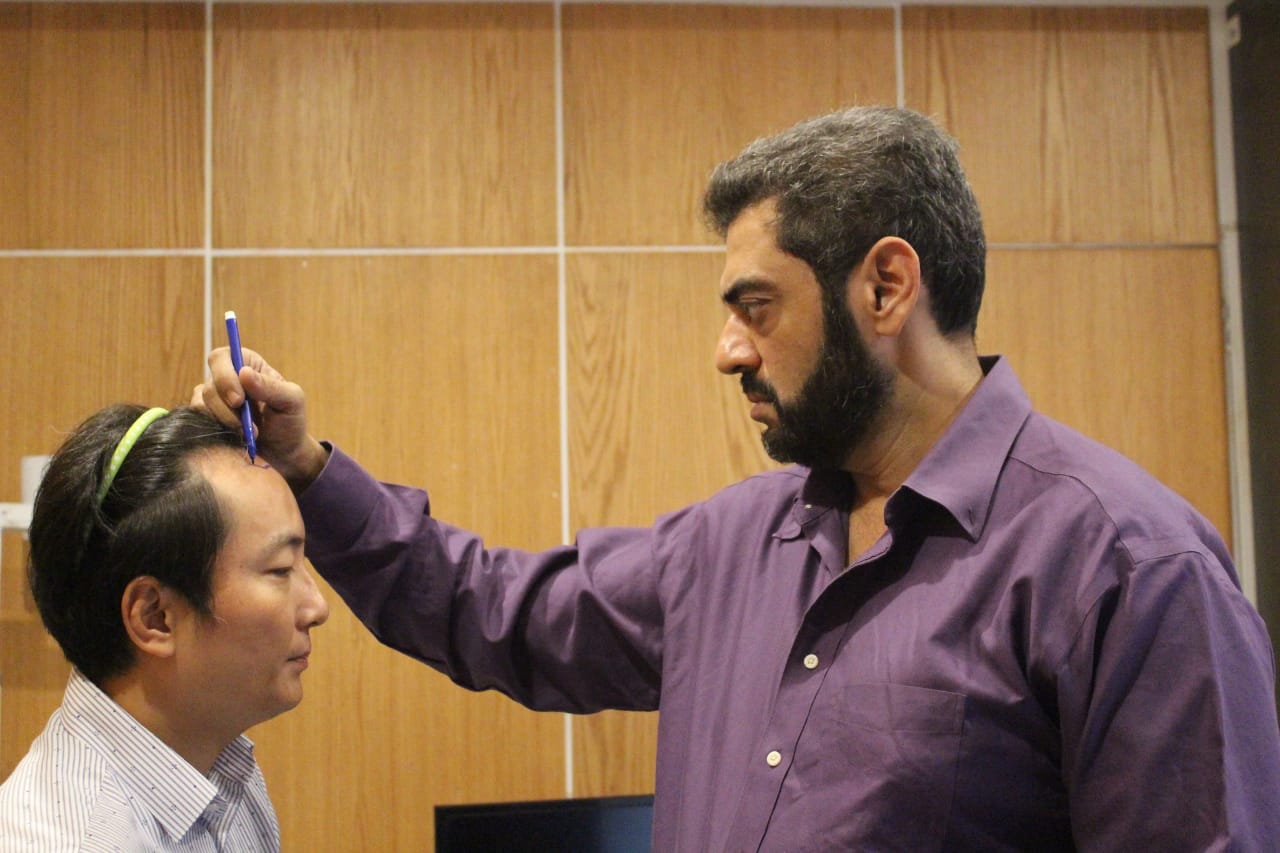 best hair surgeon in lahore | Dr. Aneel Riaz Batalvi